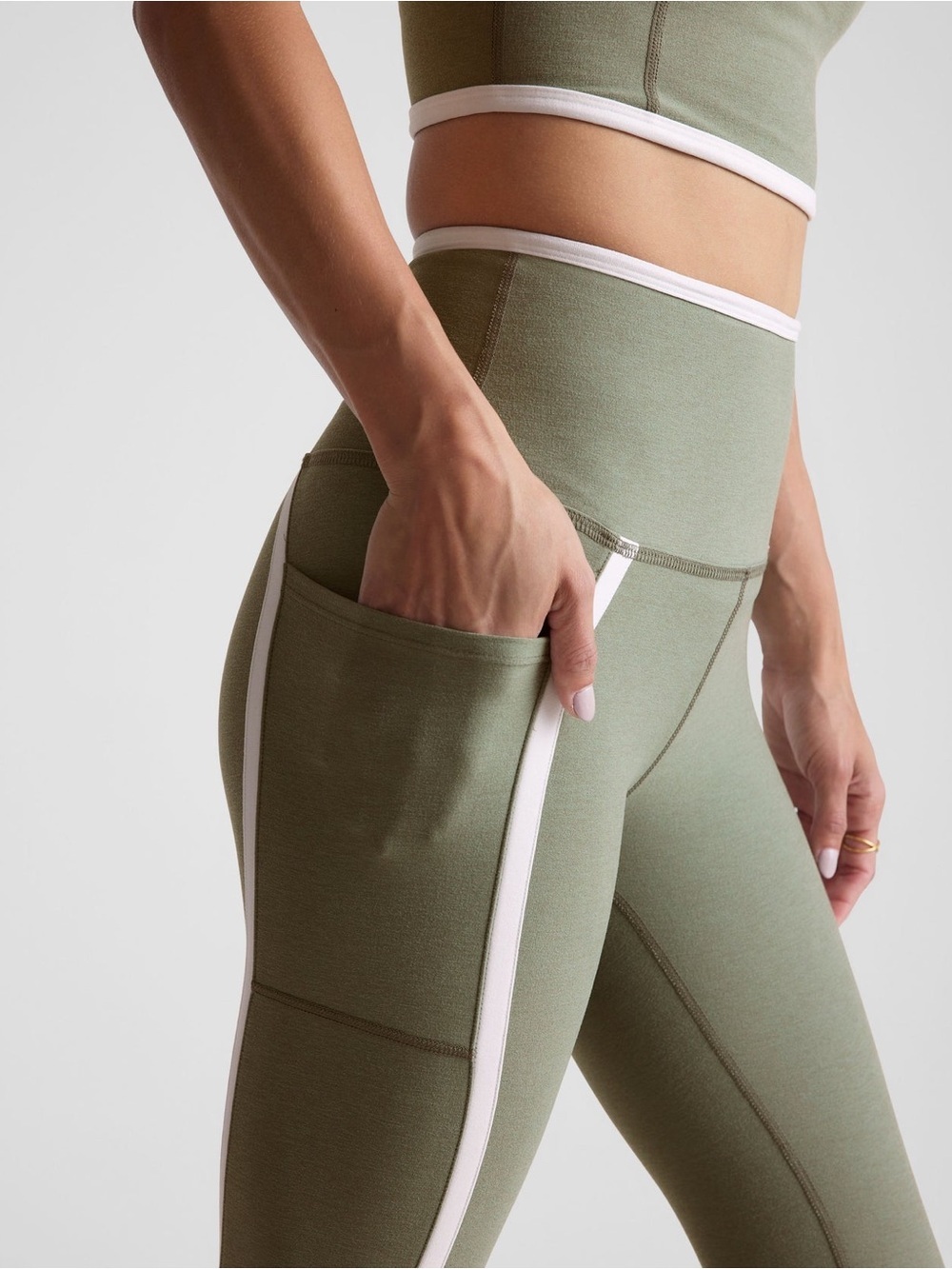 Beyond Yoga Spacedye New Moves High Waisted Midi Legging Sage Cloud White Size M - Picture 4 of 9